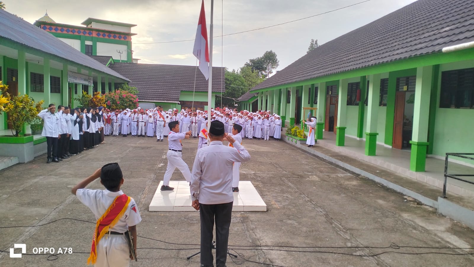 Kegiatan Upacara Hari Senin
